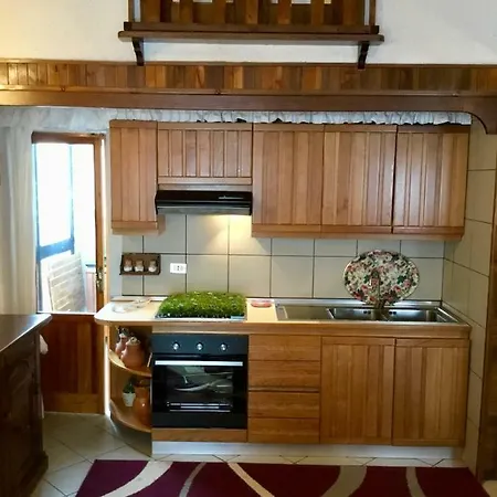 Delizioso E Accogliente A *